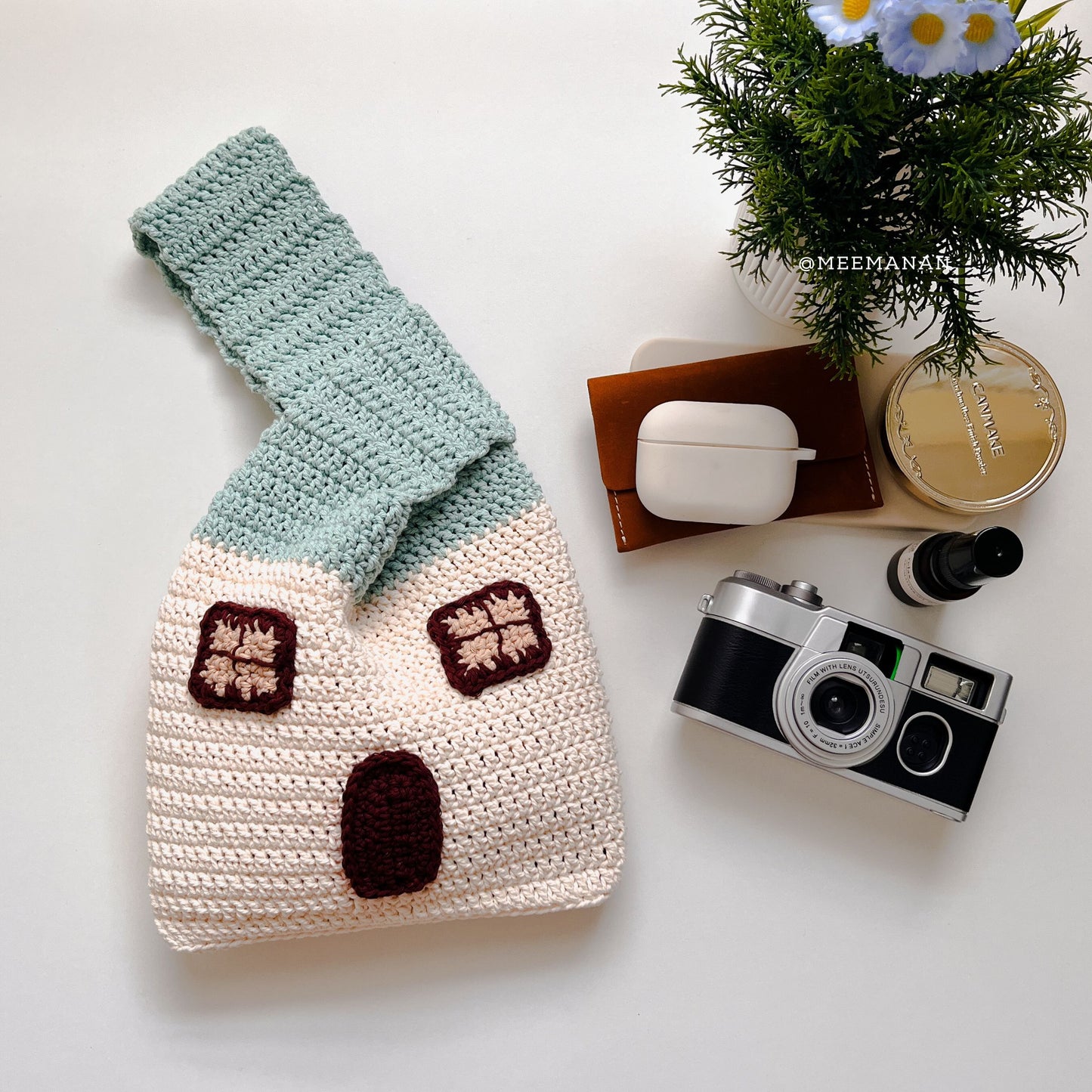 Little House Crochet Bag