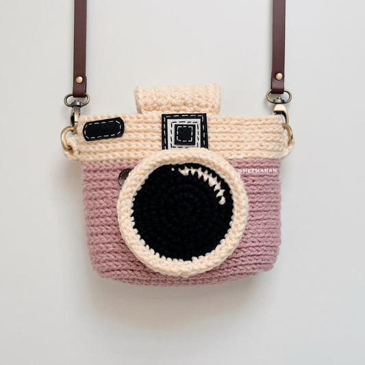 MADE TO ORDER / Crochet Fuji Instax Case - Pink Camera