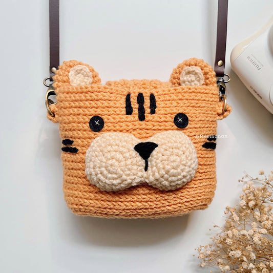 MADE TO ORDER / Crochet Fuji Instax Case - Tiger