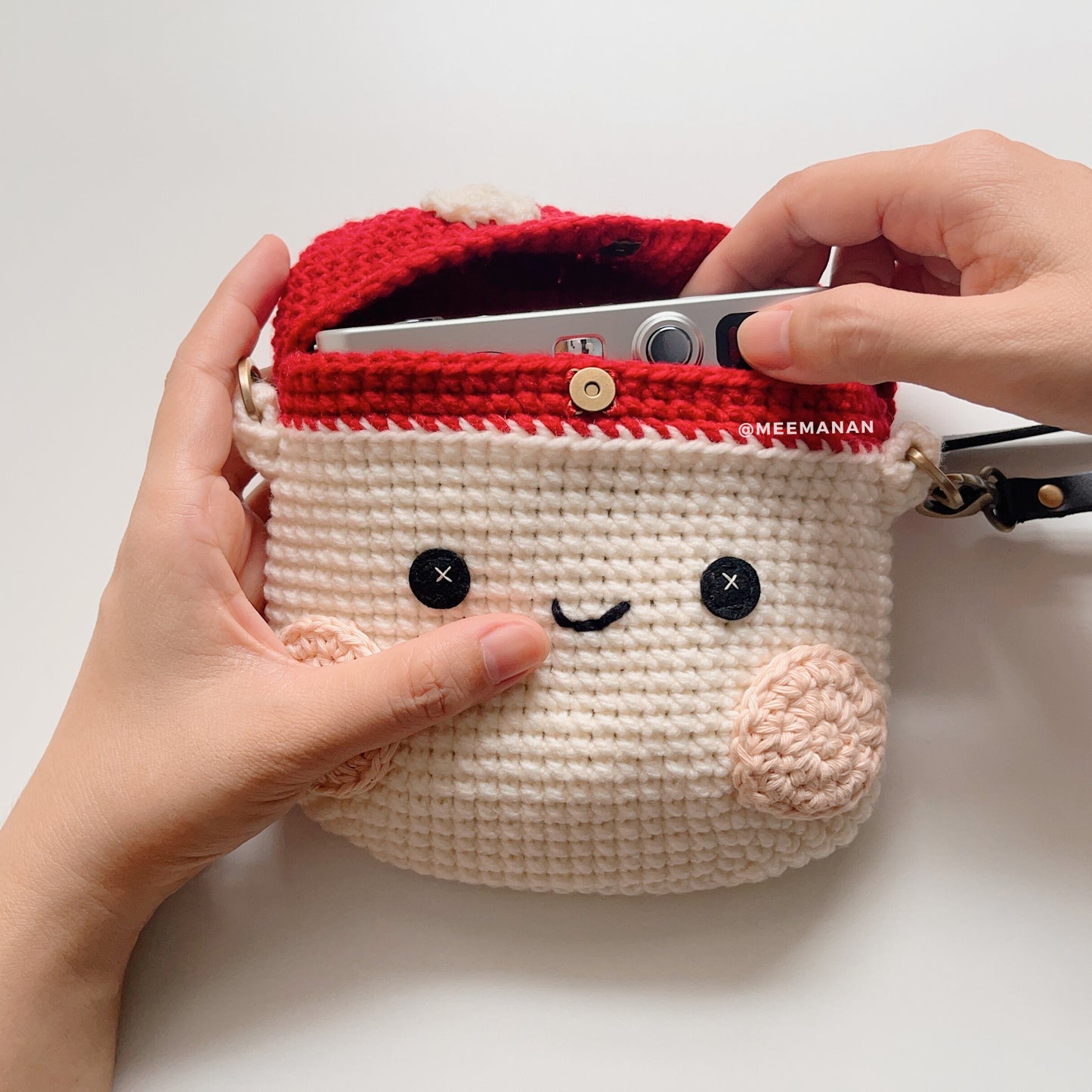 VIDEO + Pattern Fuji Instax Case | A Mushroom