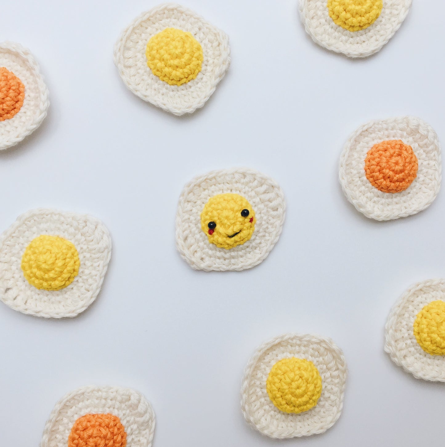 Pattern Bread Coin Purse with Fried Egg Keychain