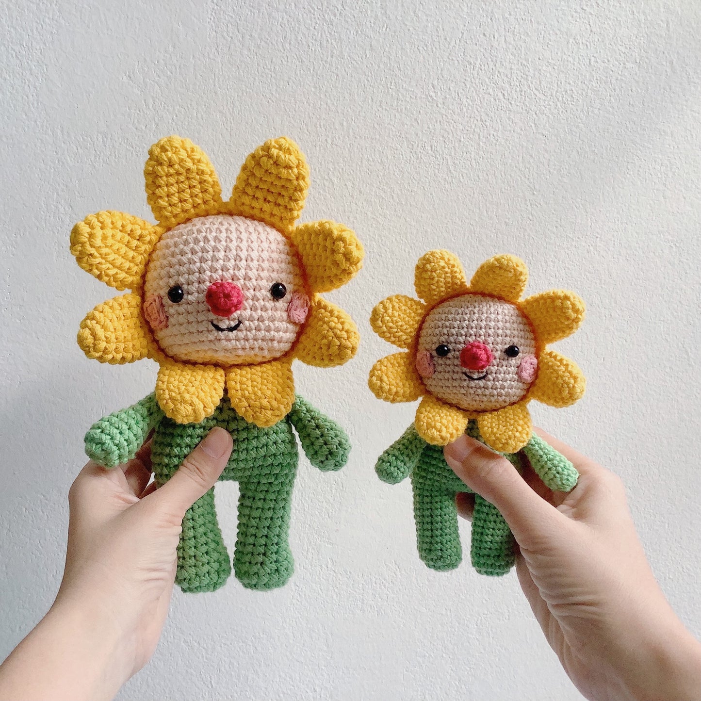 Pattern The Sunflower and The Bee