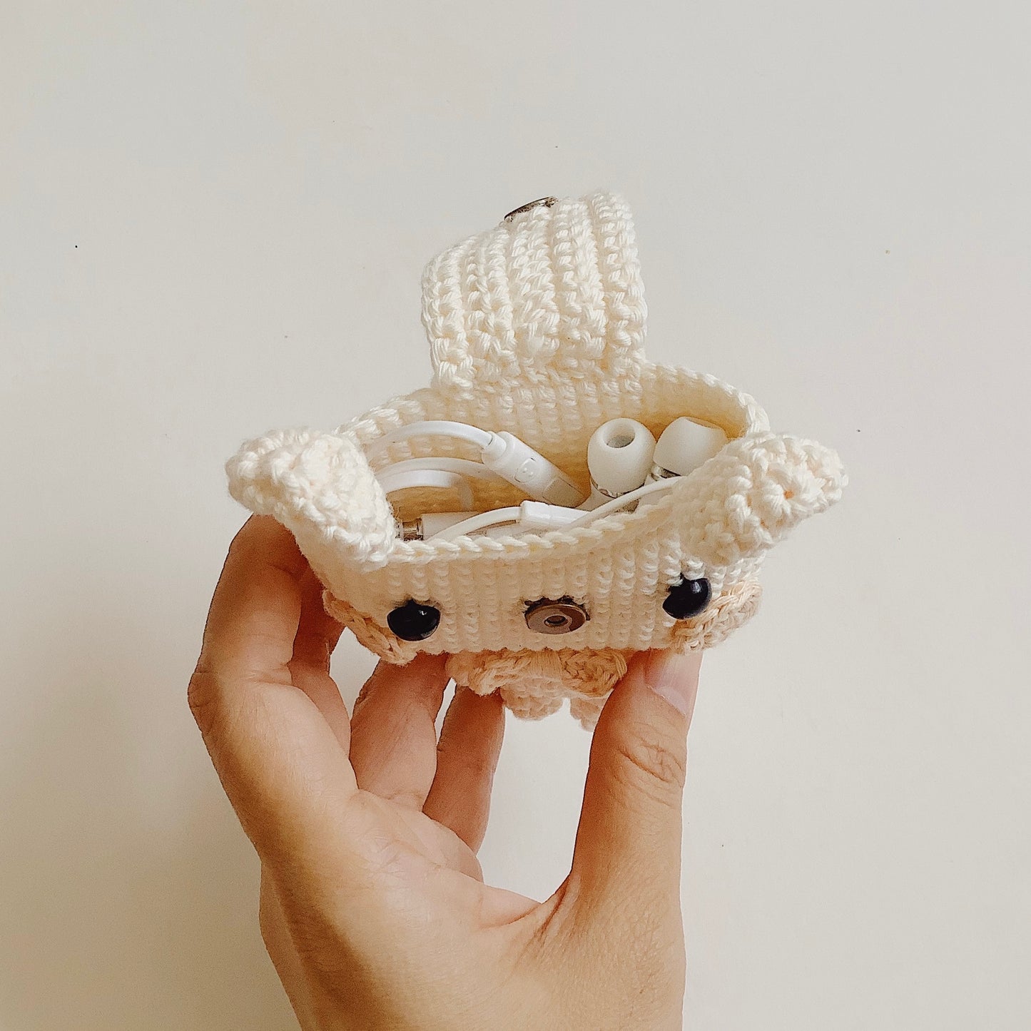 Pattern EarPods Pouch | Bear & Rabbit