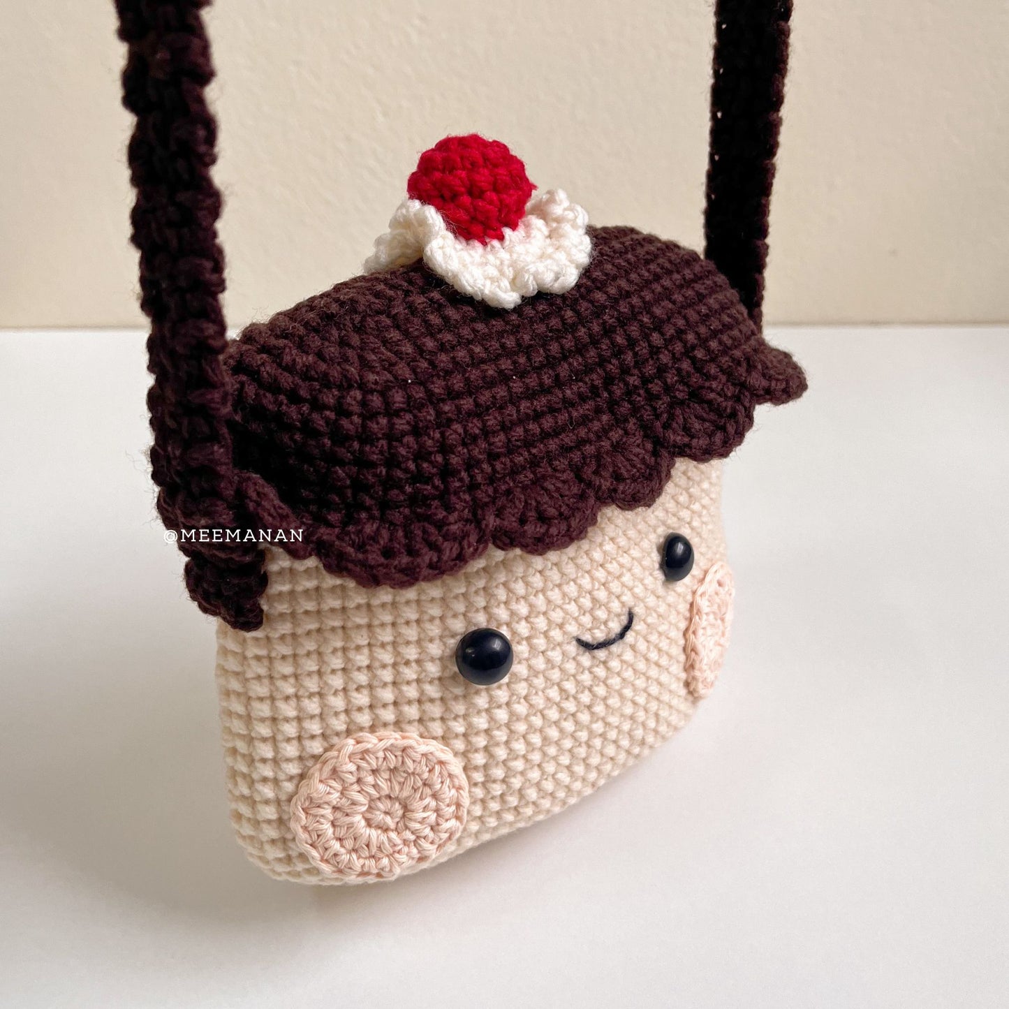 Pudding Crochet Bag - Handmade Crossbody Purse