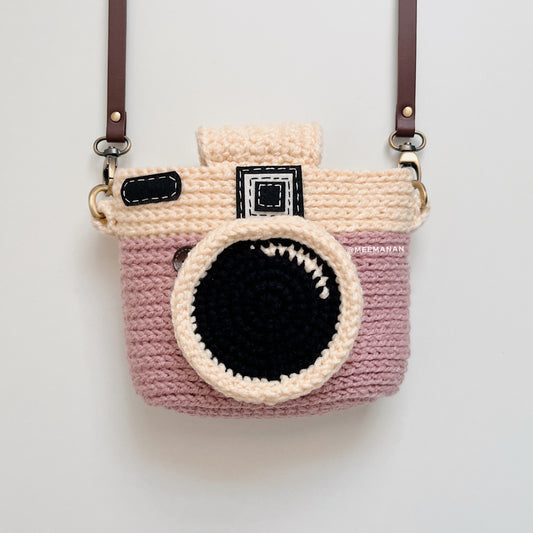 PRE-ORDER / Crochet Fuji Instax Case - Pink Camera