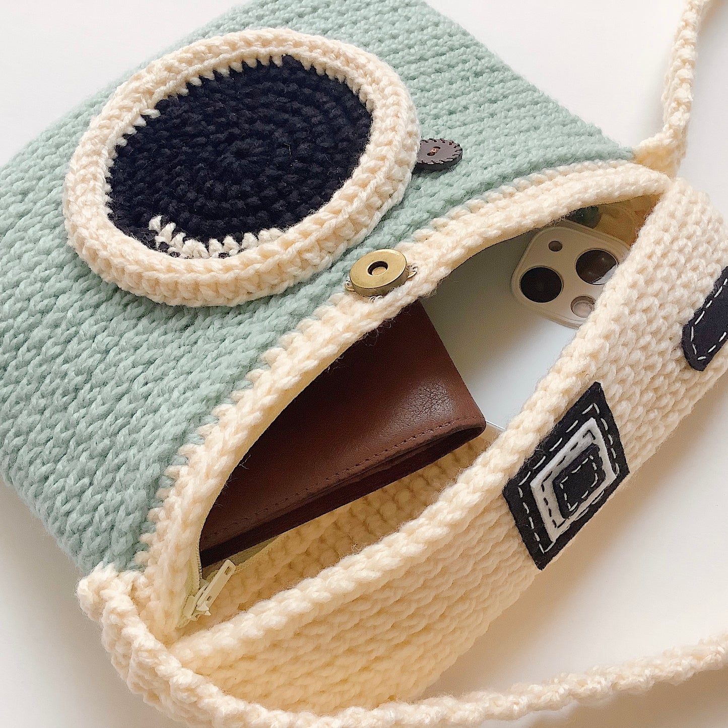 Pattern Camera Crochet Bag